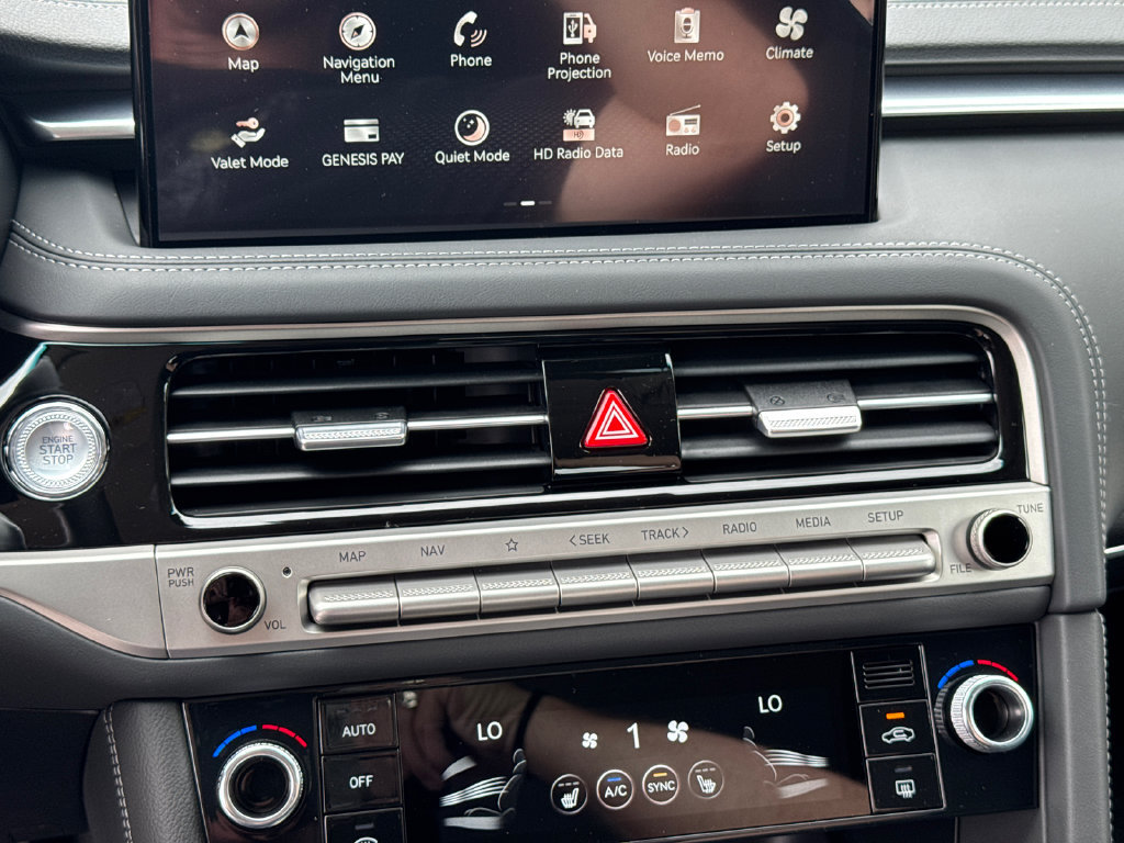 New 2026 Genesis G70 2.5T RWD image 27