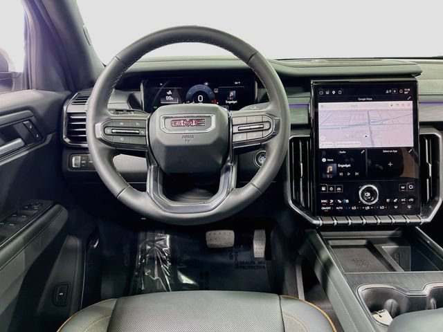 Used 2025 GMC Acadia AT4 w/ Luxury Package AWD/4WD image 25