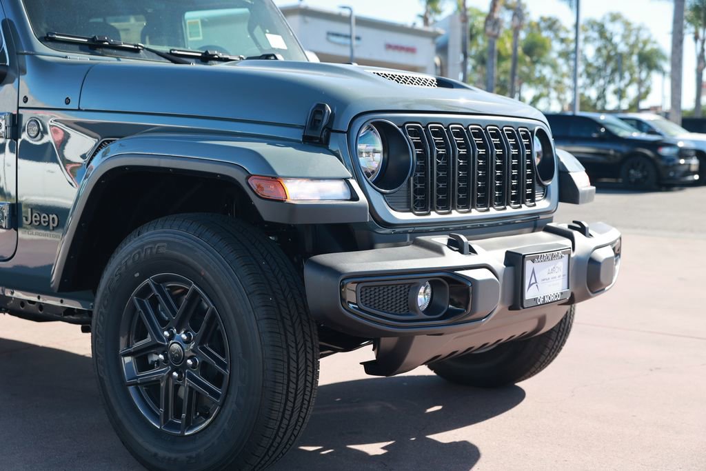 New 2026 Jeep Gladiator Sport image 7
