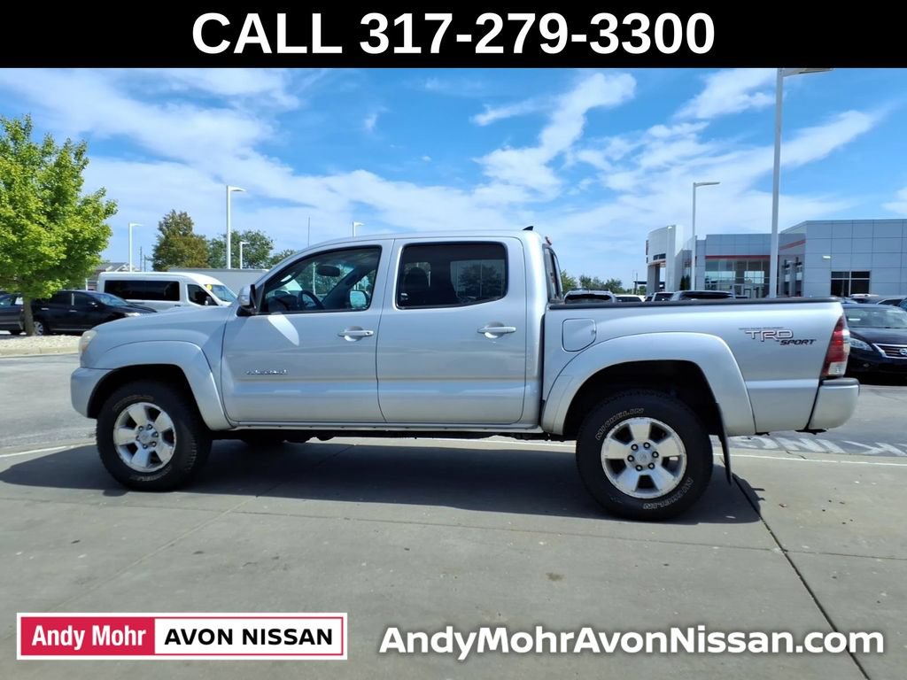Used 2012 Toyota Tacoma 4x4 Double Cab w/ TRD Sport Pkg image 5