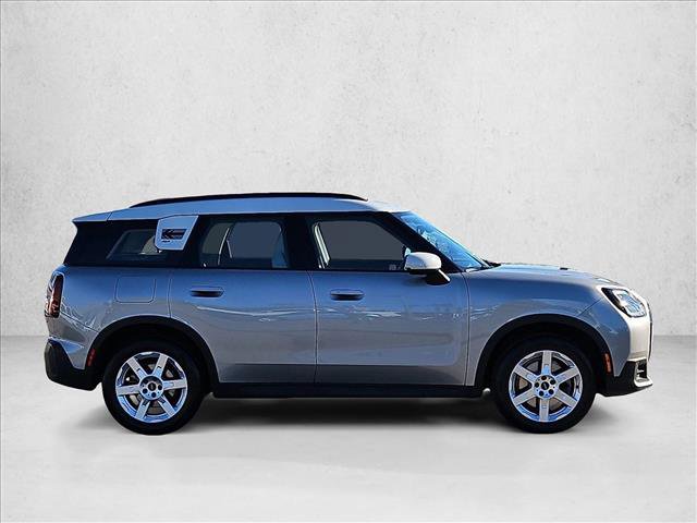 Certified 2025 MINI Cooper Countryman S image 4