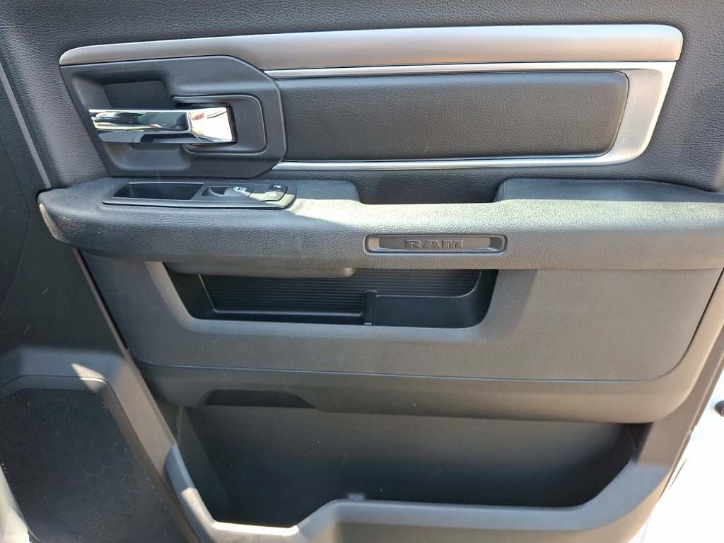 Certified 2024 RAM 1500 Classic Warlock AWD/4WD image 10