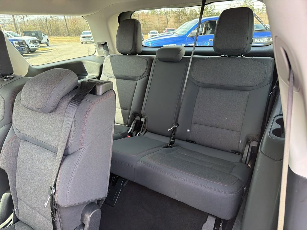 Certified 2025 Ford Expedition Active image 16