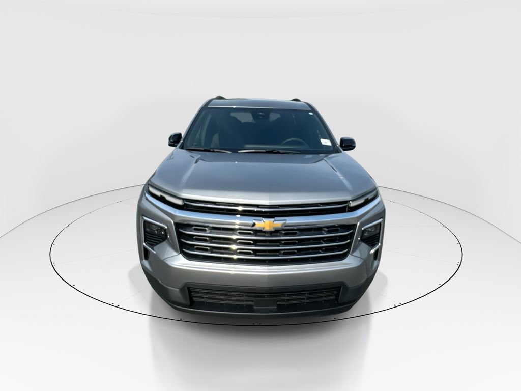 New 2026 Chevrolet Traverse LT FWD image 3
