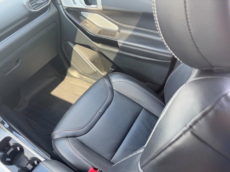 Used 2023 Ford Explorer ST w/ Equipment Group 401A image 16