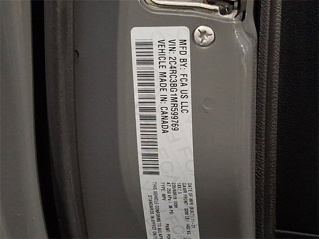 Used 2021 Chrysler Pacifica Touring-L w/ Uconnect Theater Family Group image 29