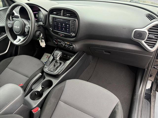 Used 2024 Kia Soul LX w/ Option Group 015 image 13