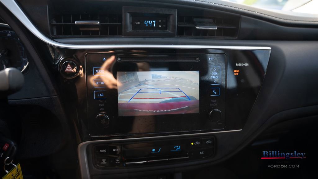 Used 2017 Toyota Corolla LE image 13