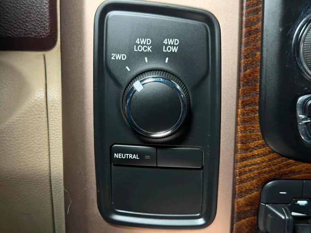 Used 2013 RAM 2500 Longhorn w/ Convenience Group AWD/4WD image 35