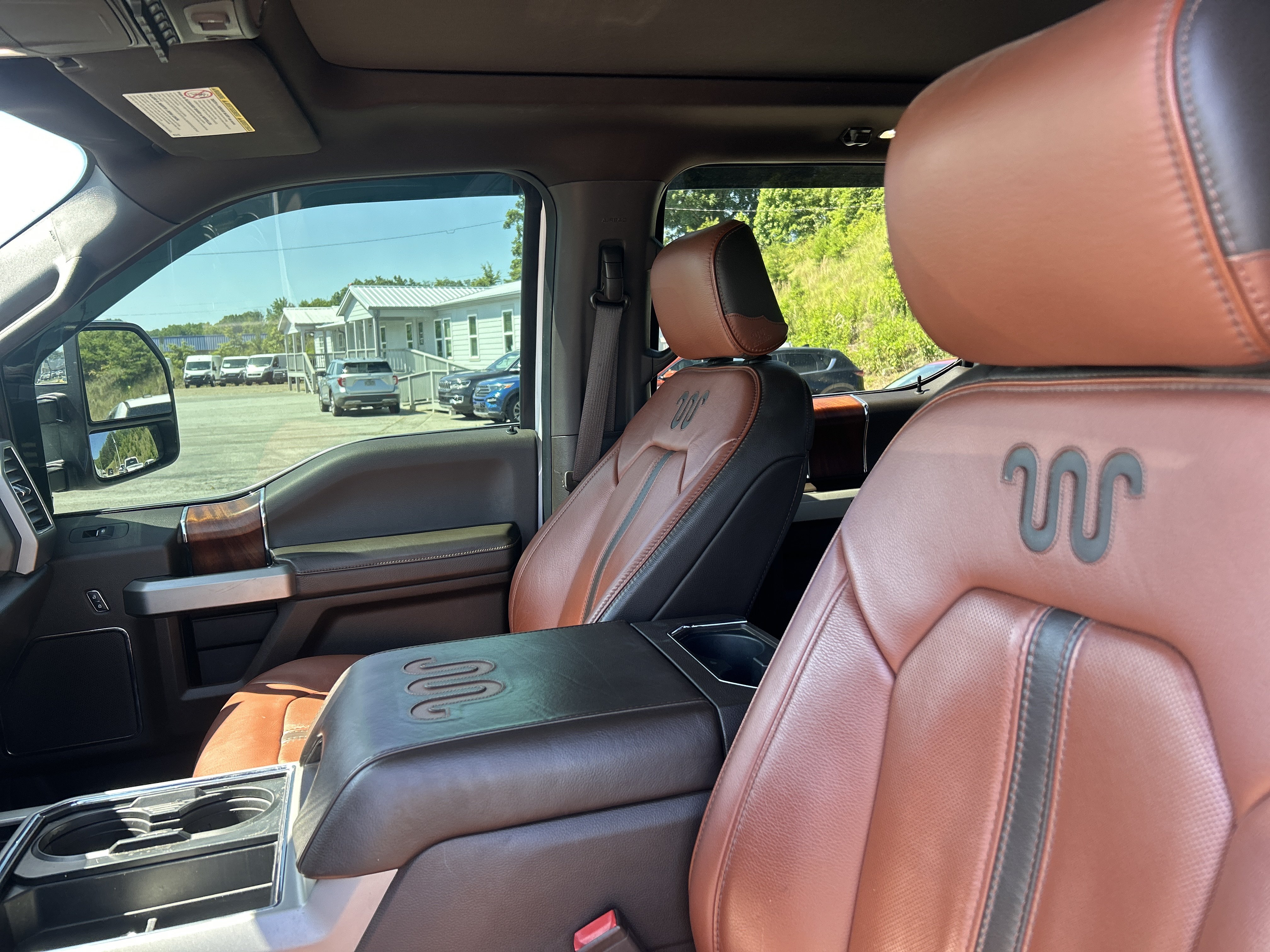 Used 2021 Ford F350 King Ranch w/ King Ranch Ultimate Package AWD/4WD image 21