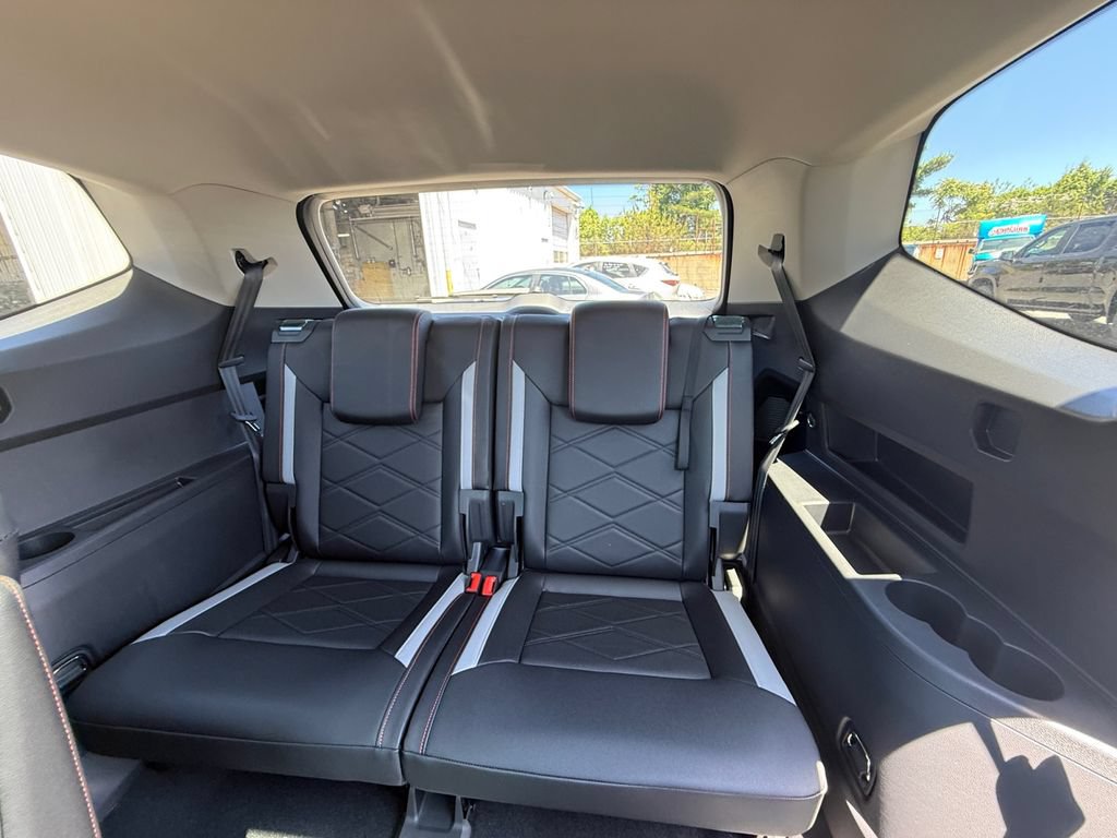 New 2026 Volkswagen Atlas Peak Edition AWD/4WD image 25