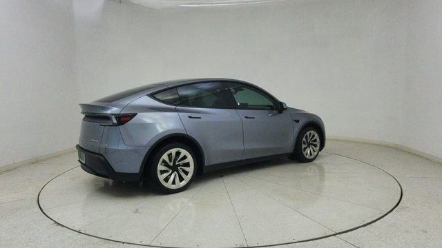 Used 2026 Tesla Model Y Long Range image 69