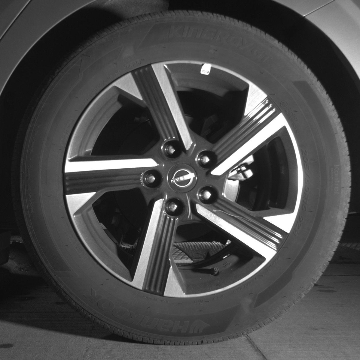 Used 2025 Nissan Sentra SV image 14