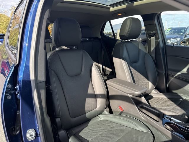 Used 2023 Buick Encore GX Essence w/ Experience Buick Package image 28