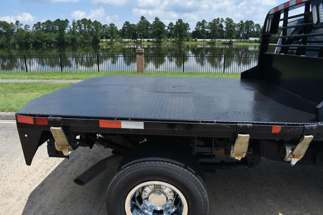 Used 2024 RAM 3500 Tradesman w/ Chrome Appearance Group image 4