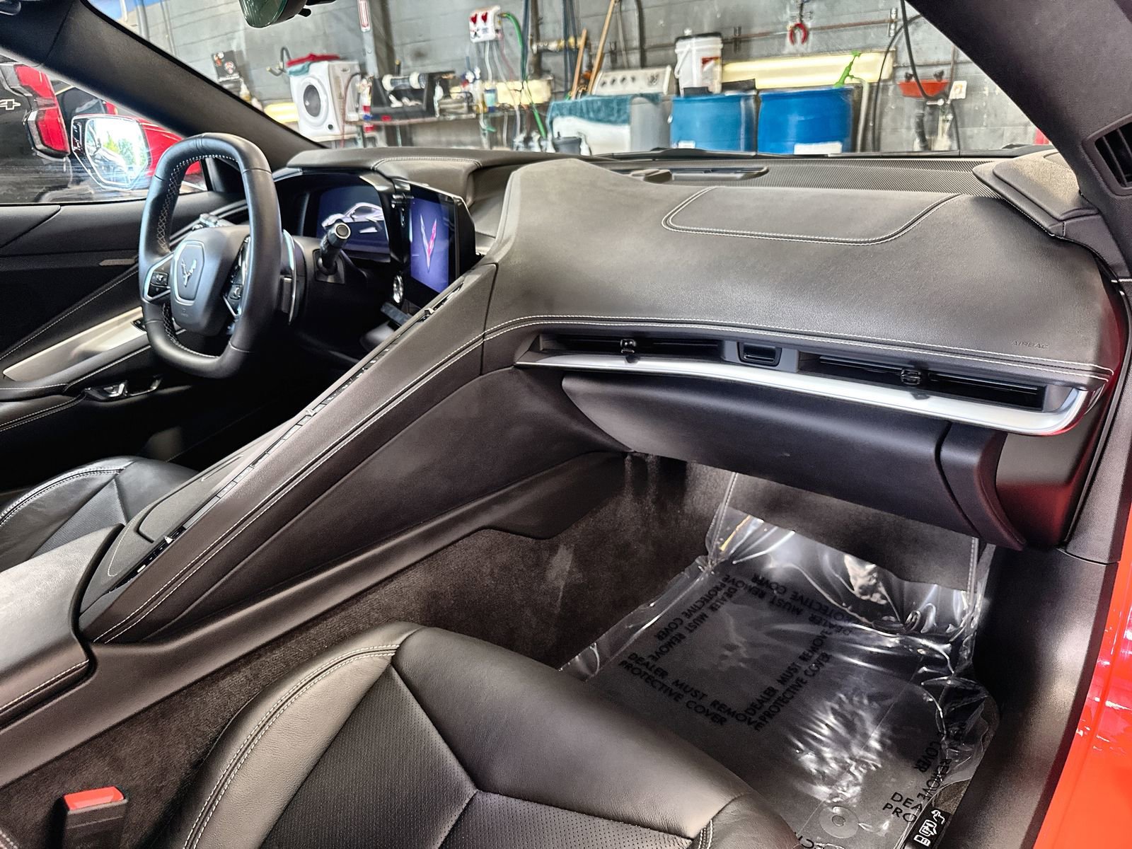 Used 2022 Chevrolet Corvette Stingray Coupe w/ Z51 Performance Package RWD image 26