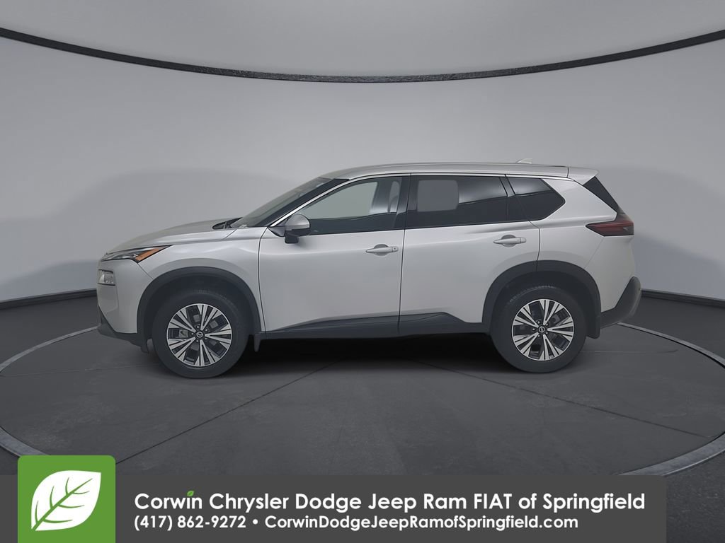 Used 2021 Nissan Rogue SV image 9