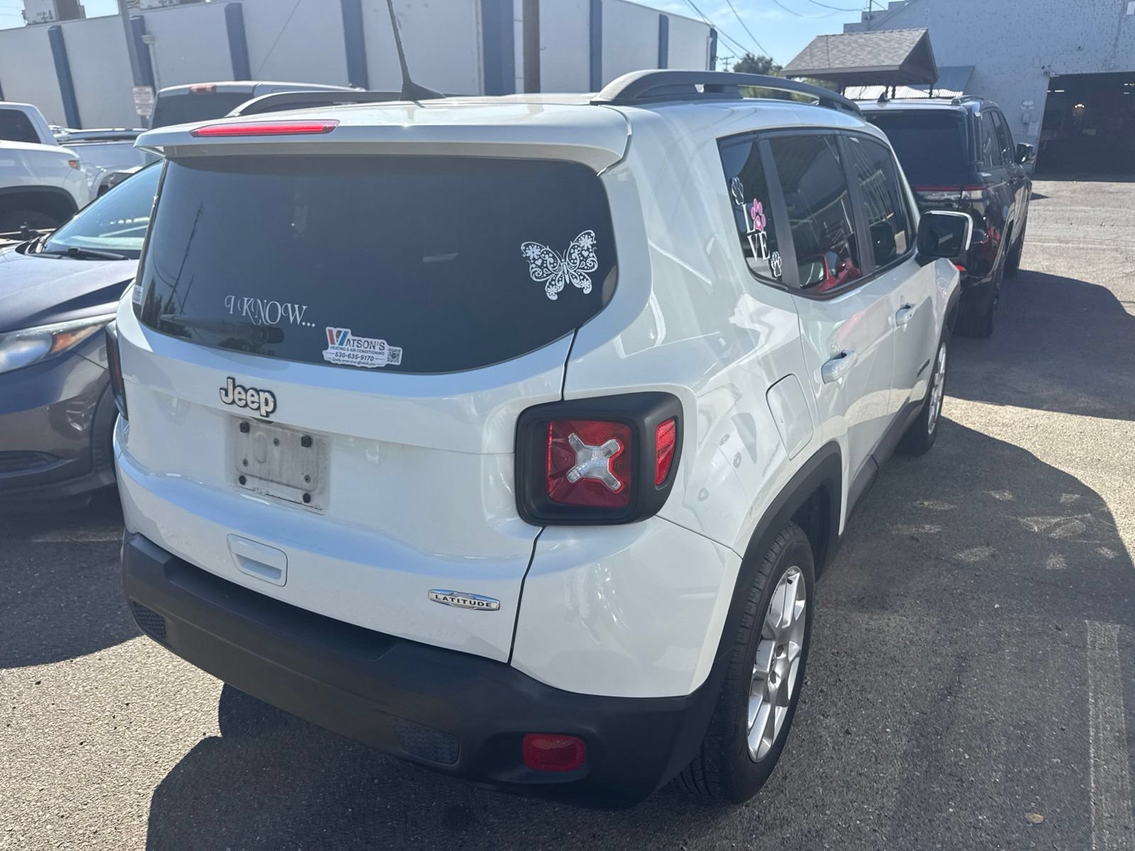 Used 2019 Jeep Renegade Latitude w/ Popular Equipment Group FWD image 3