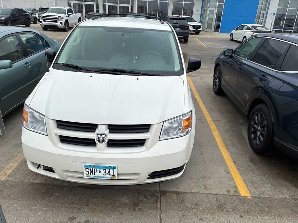 Used 2010 Dodge Grand Caravan SE image 6