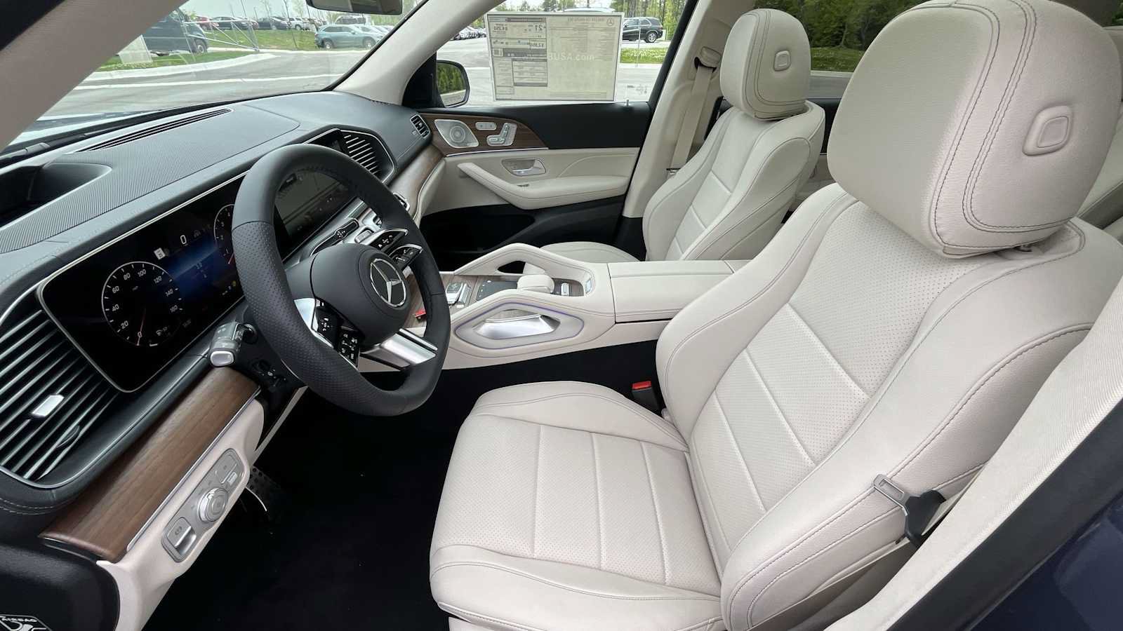 New 2026 Mercedes-Benz GLS 450 4MATIC image 14