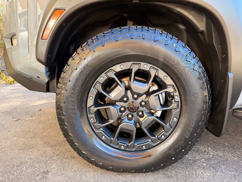 Used 2023 Nissan Frontier PRO-4X w/ Pro-4X Premium Package AWD/4WD image 8