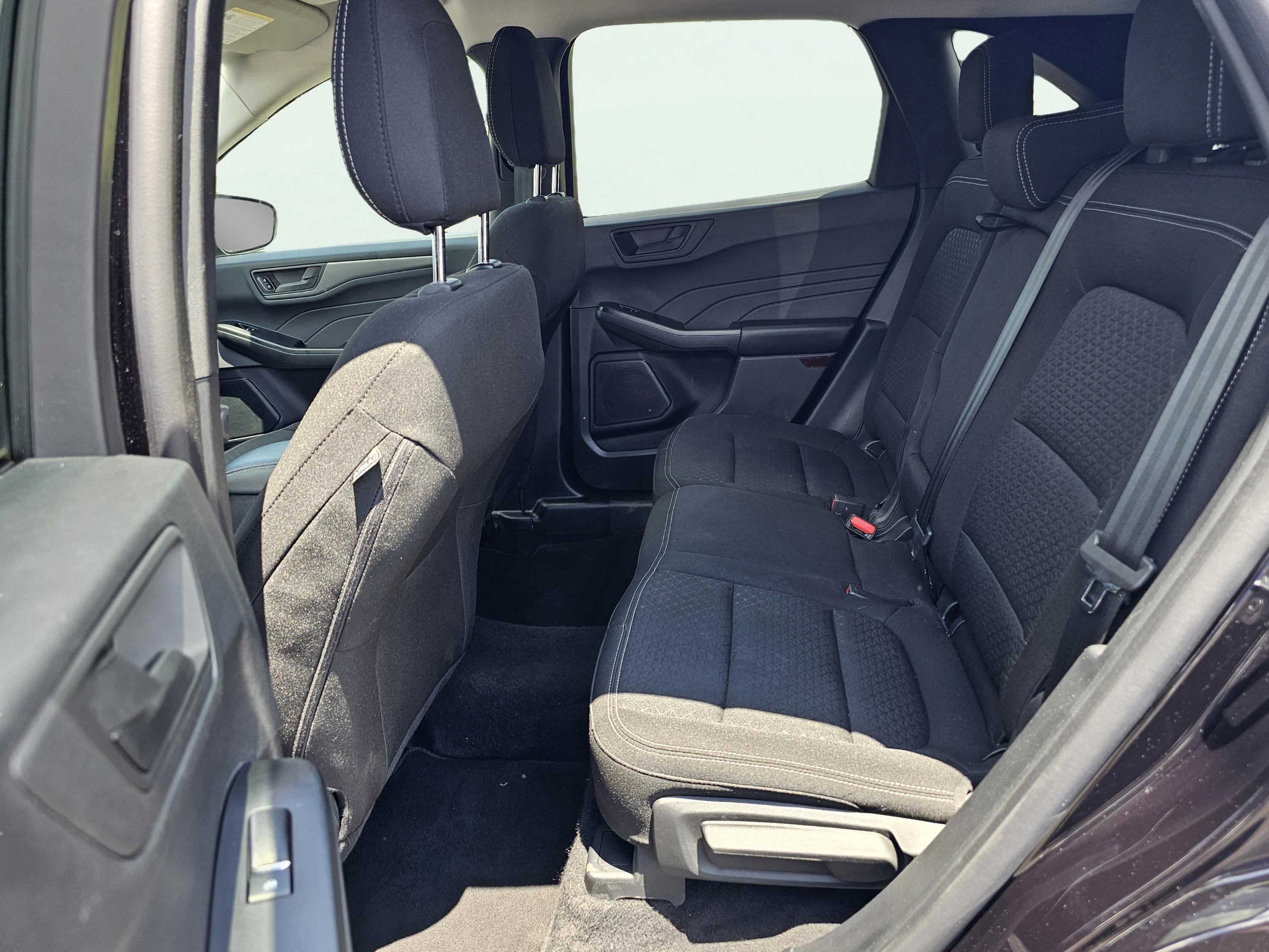 Used 2025 Ford Escape Active w/ Tech Pack #1 FWD image 33
