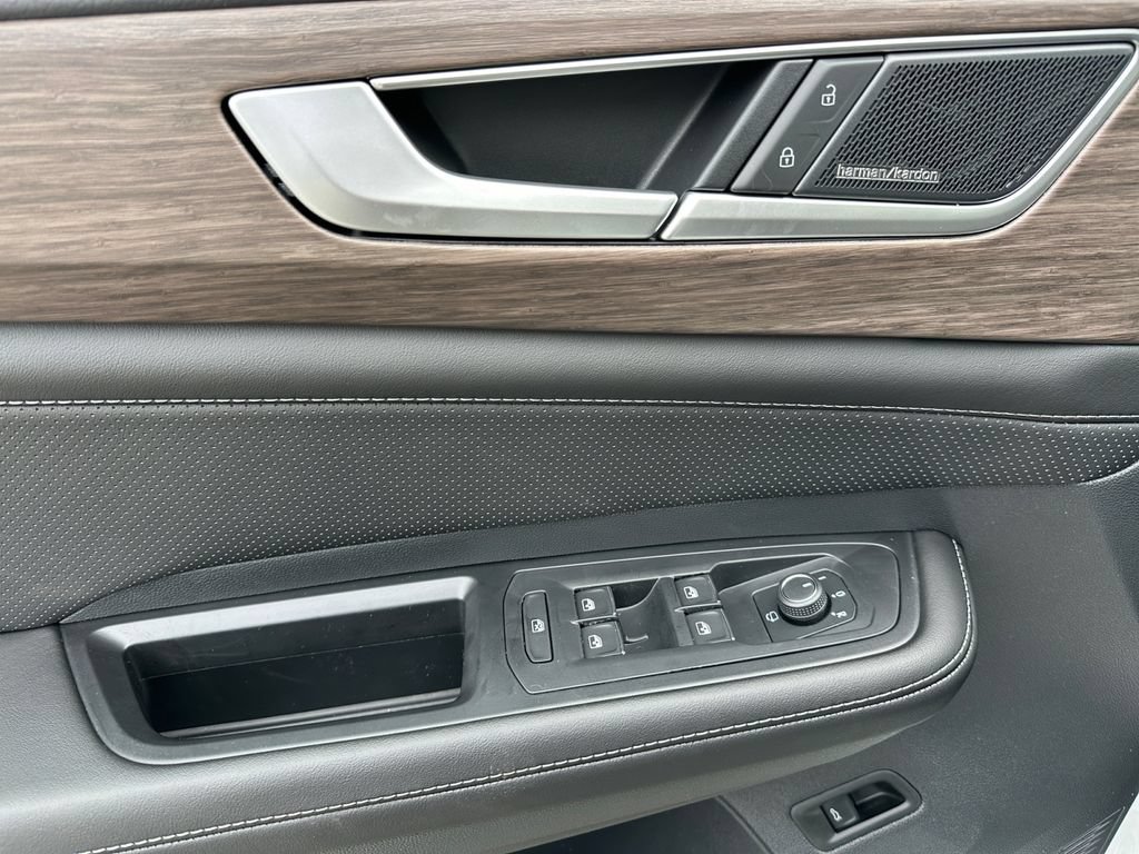 New 2026 Volkswagen Atlas SEL Premium R-Line AWD/4WD image 11