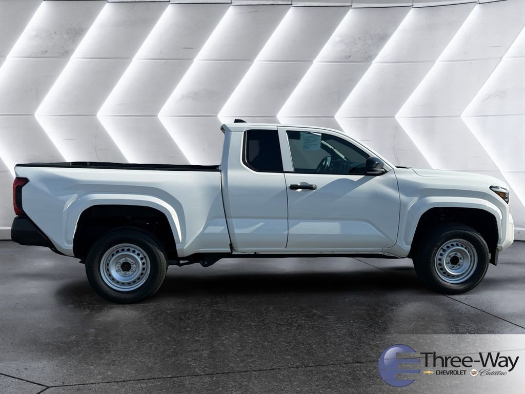 Used 2024 Toyota Tacoma SR image 6