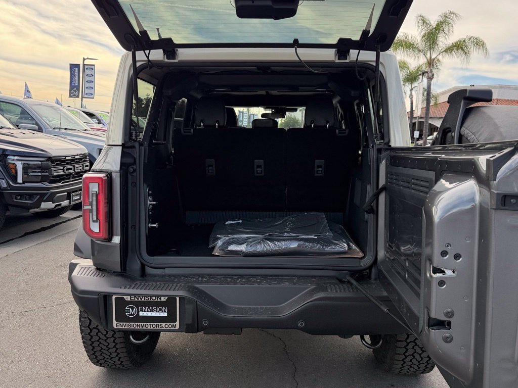 New 2026 Ford Bronco Badlands w/ Sasquatch Package AWD/4WD image 10