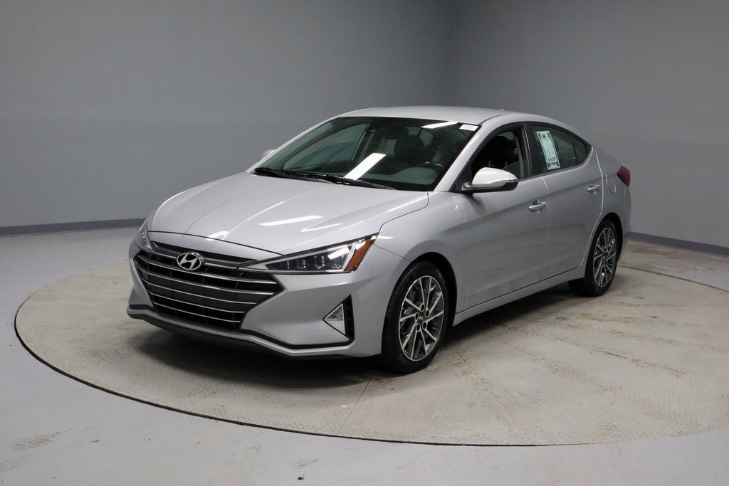 Used 2020 Hyundai Elantra Limited w/ Cargo Package (C1) image 6