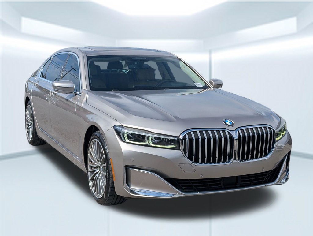Used 2021 BMW 750i xDrive w/ Executive Package AWD/4WD image 7