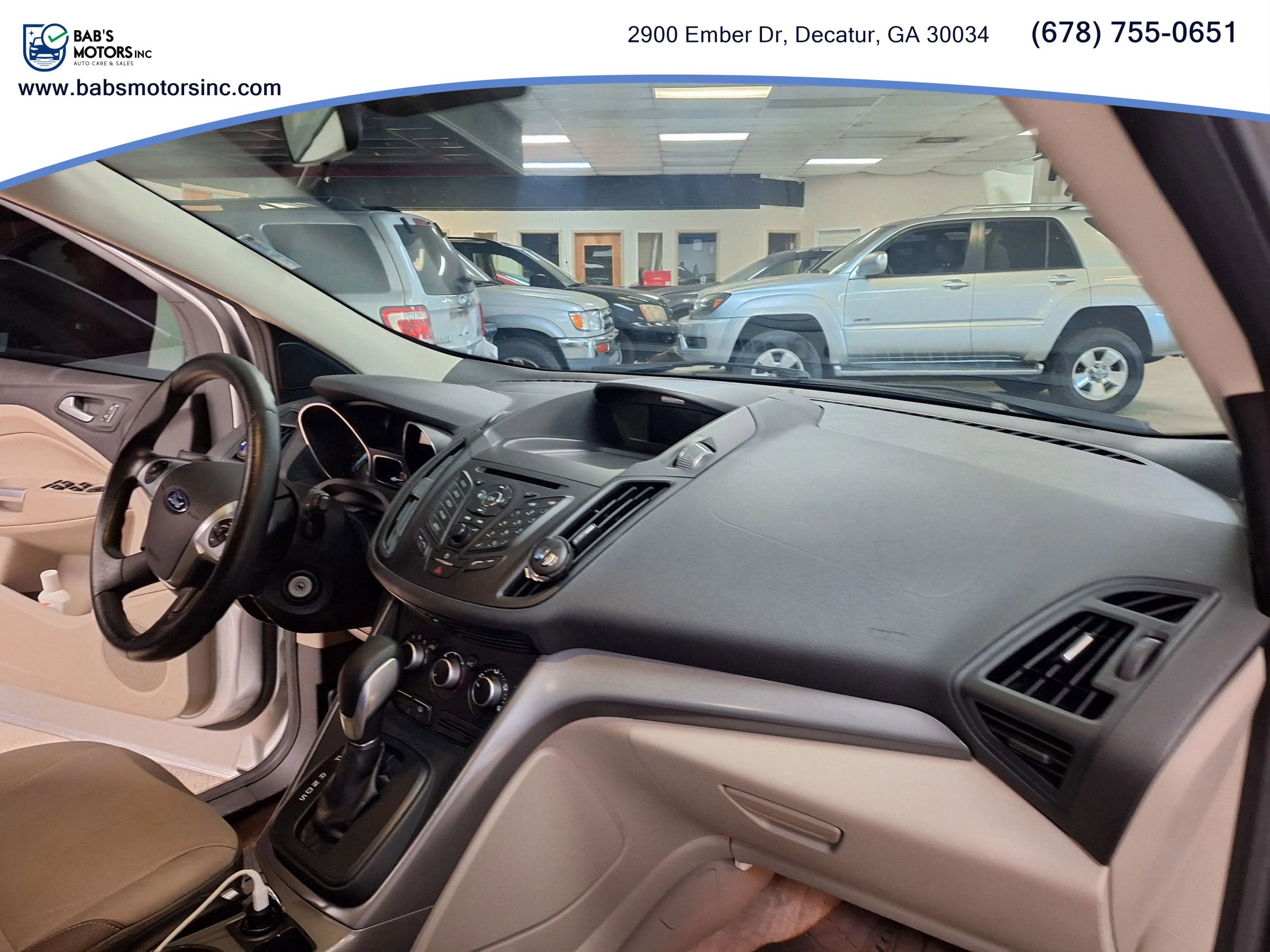 Used 2015 Ford Escape SE FWD image 11