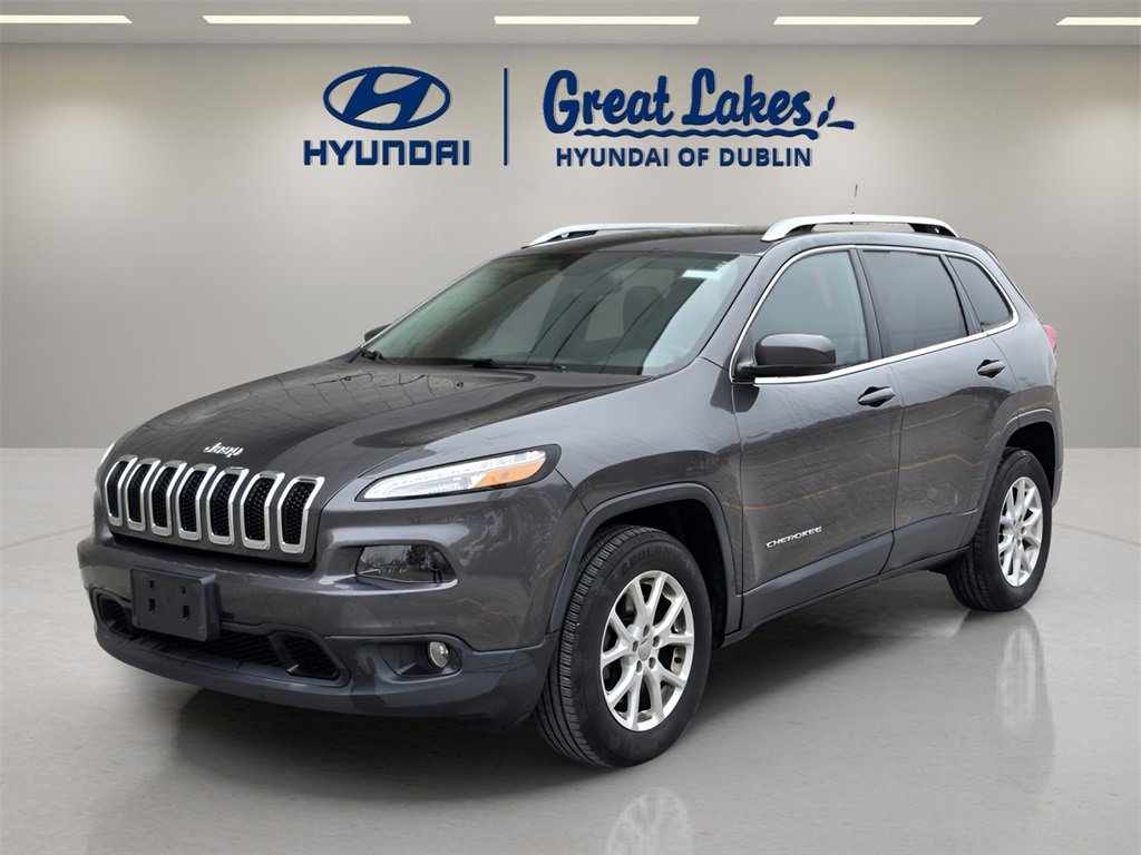 Used 2016 Jeep Cherokee Latitude w/ Safety/Convenience Group