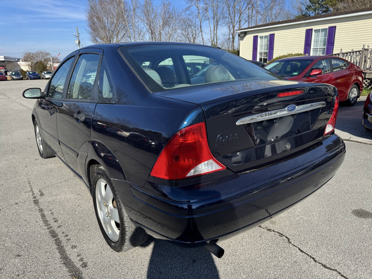 Used 2001 Ford Focus ZTS FWD image 9