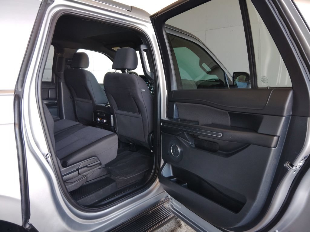 Used 2020 Ford Expedition Max XL AWD/4WD image 14