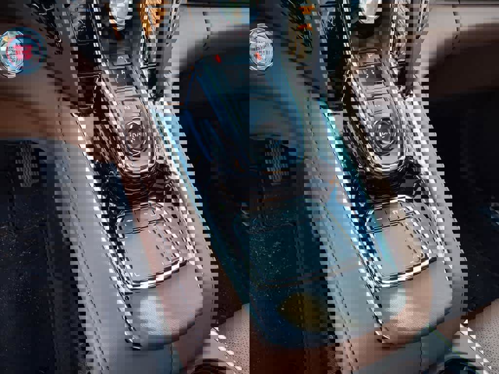 Certified 2026 Acura RDX w/Advance Package image 8