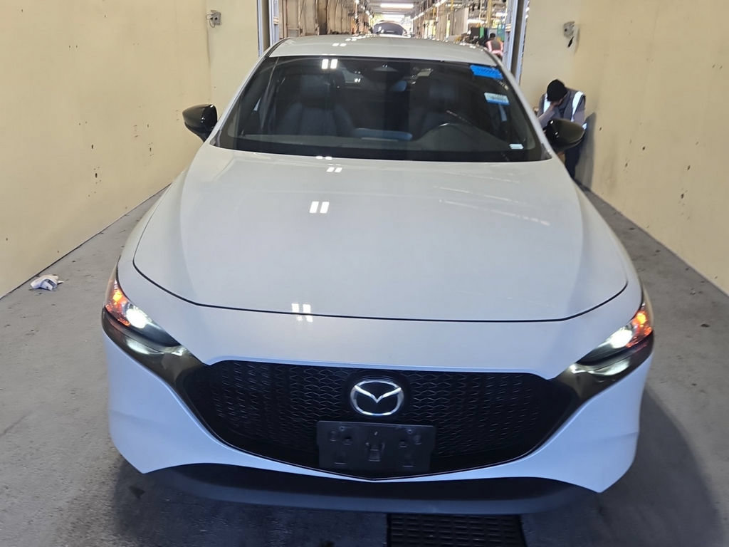 Used 2024 MAZDA MAZDA3 s FWD image 2