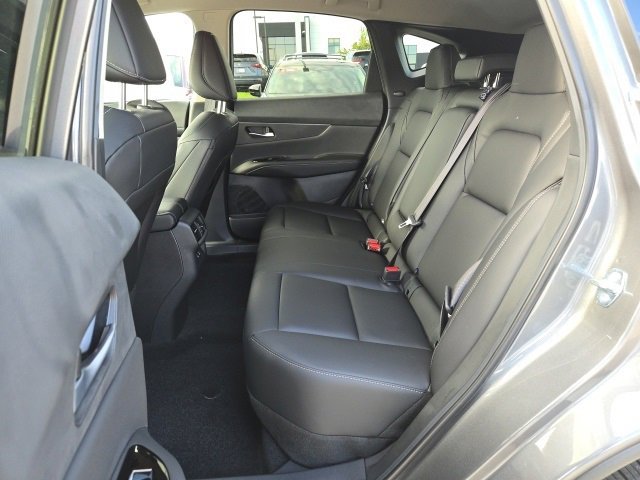 Certified 2025 Nissan Murano SV image 11