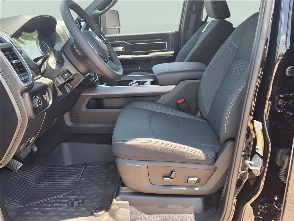 New 2025 RAM 3500 Lone Star image 6