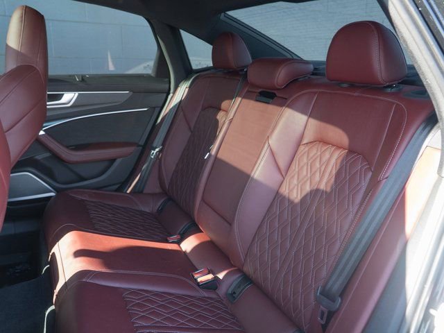 Certified 2022 Audi S6 Prestige w/ Prestige Package image 18