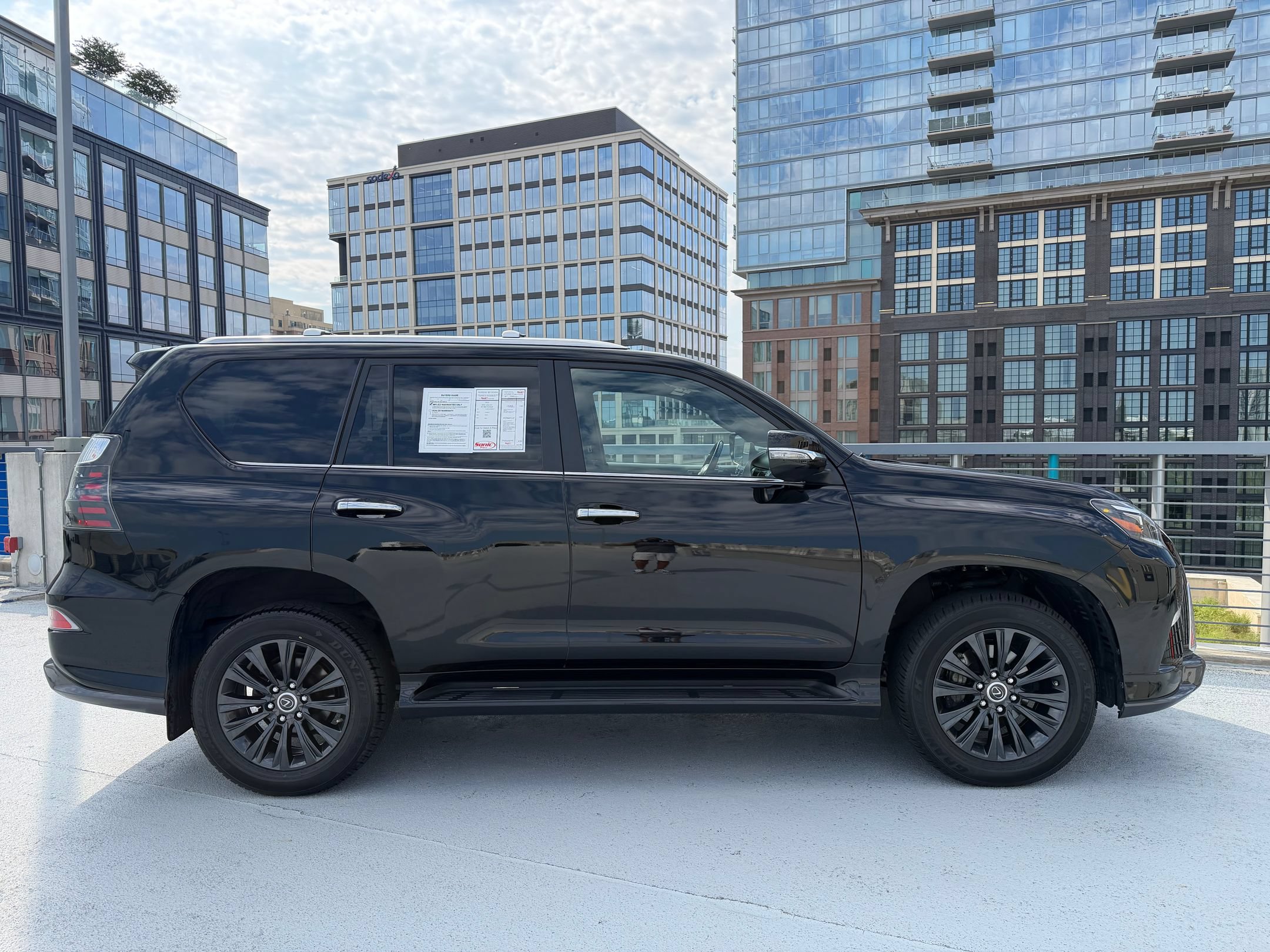 Used 2023 Lexus GX 460 Premium AWD/4WD image 8