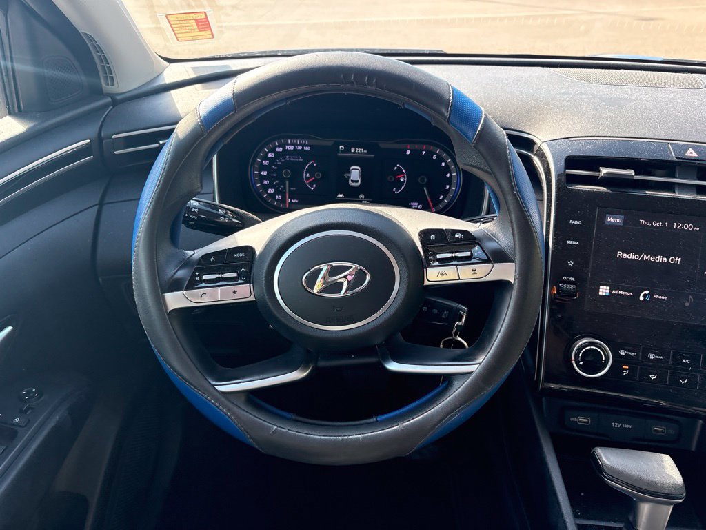 Used 2023 Hyundai Tucson SE AWD/4WD image 12