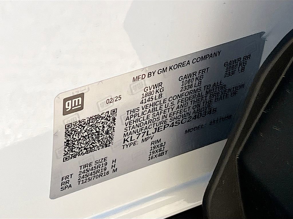 Used 2025 Chevrolet Trax RS w/ Sunroof Package image 32