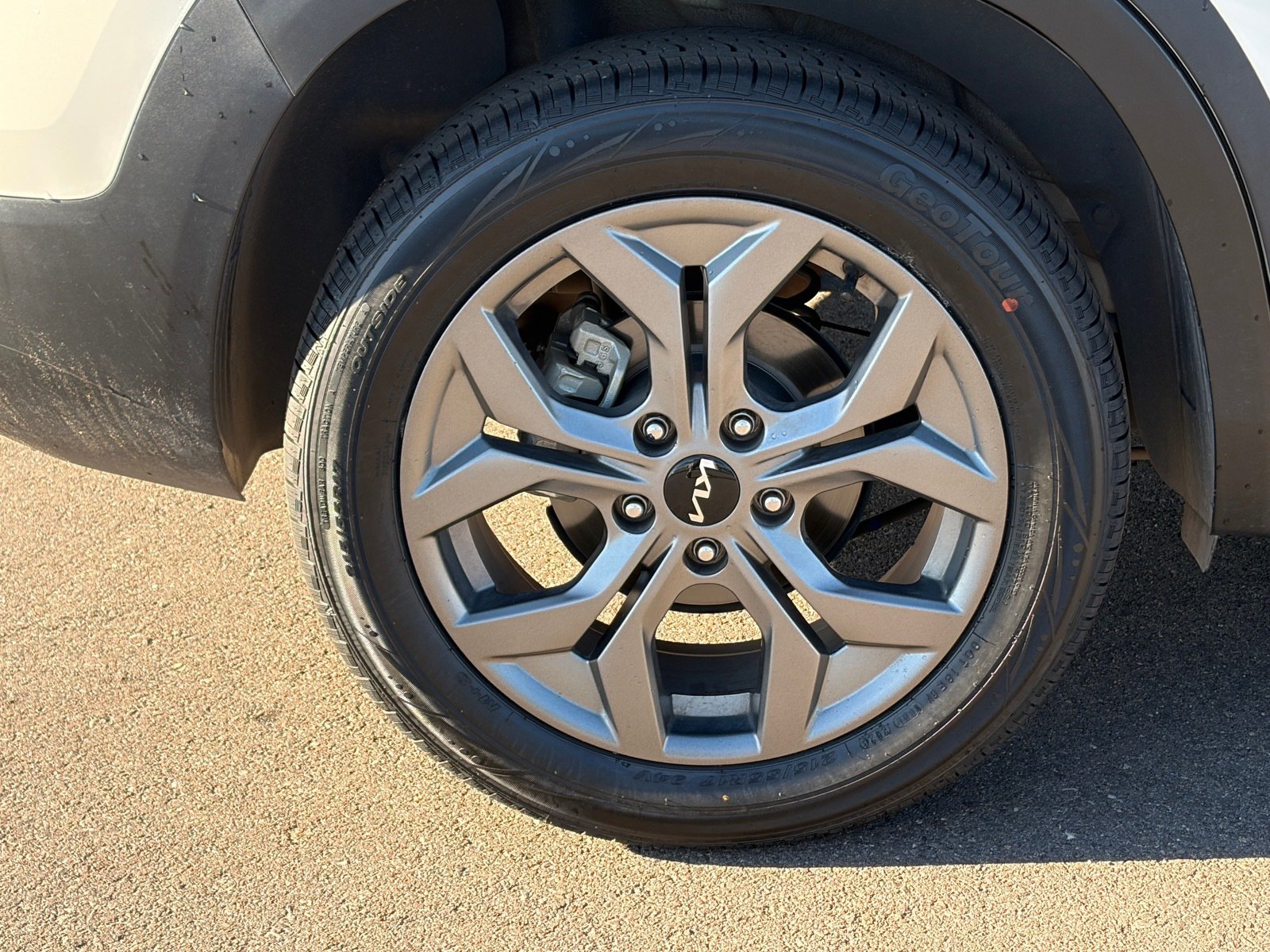 Certified 2024 Kia Seltos S FWD image 10