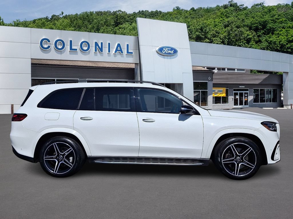 Used 2024 Mercedes-Benz GLS 450 4MATIC image 7