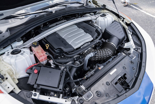 Used 2017 Chevrolet Camaro SS RWD image 27