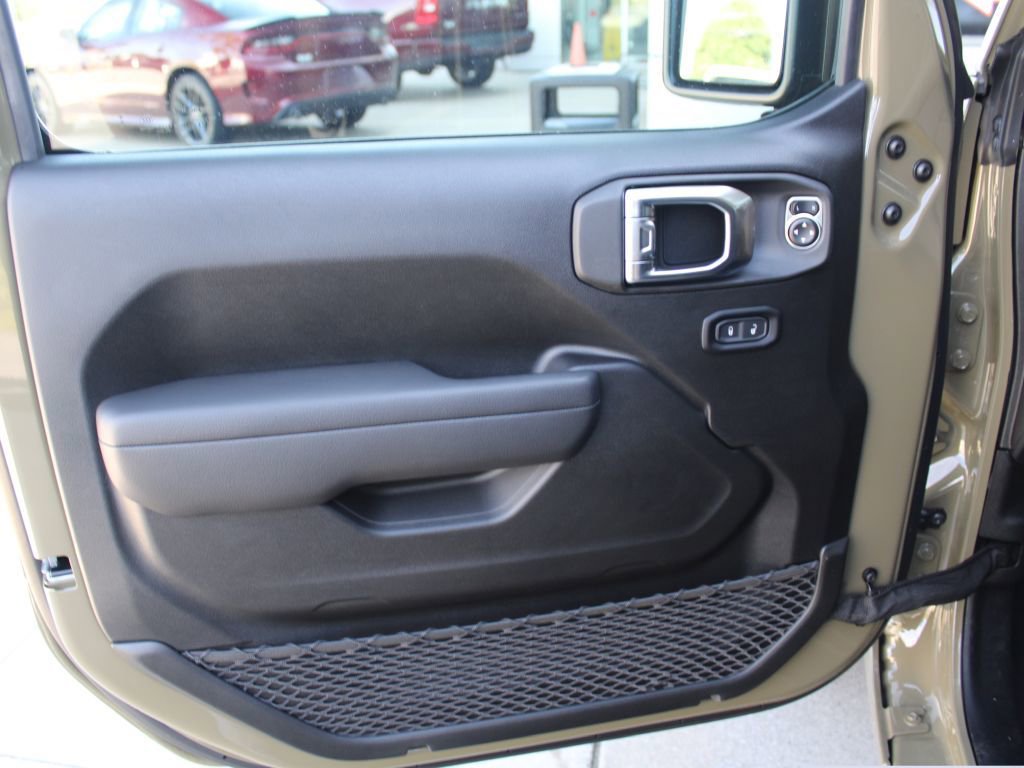 New 2025 Jeep Wrangler Sport S image 19