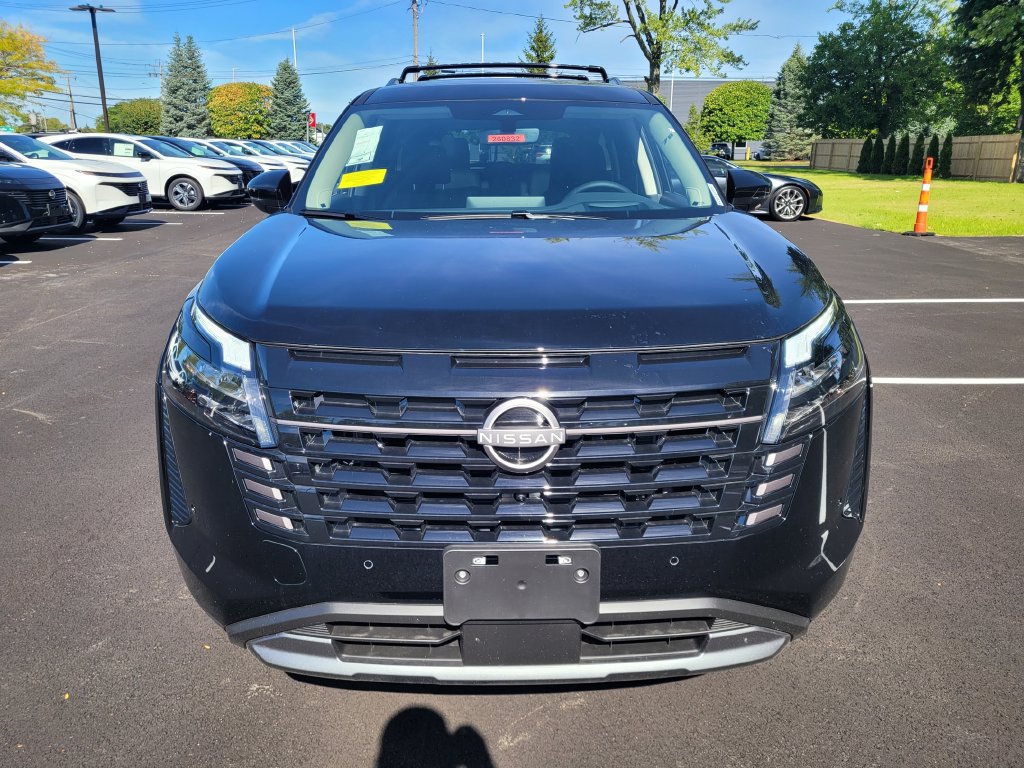 New 2026 Nissan Pathfinder Platinum AWD/4WD image 12
