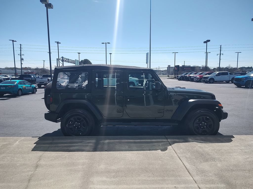 Used 2023 Jeep Wrangler Unlimited Sport AWD/4WD image 6
