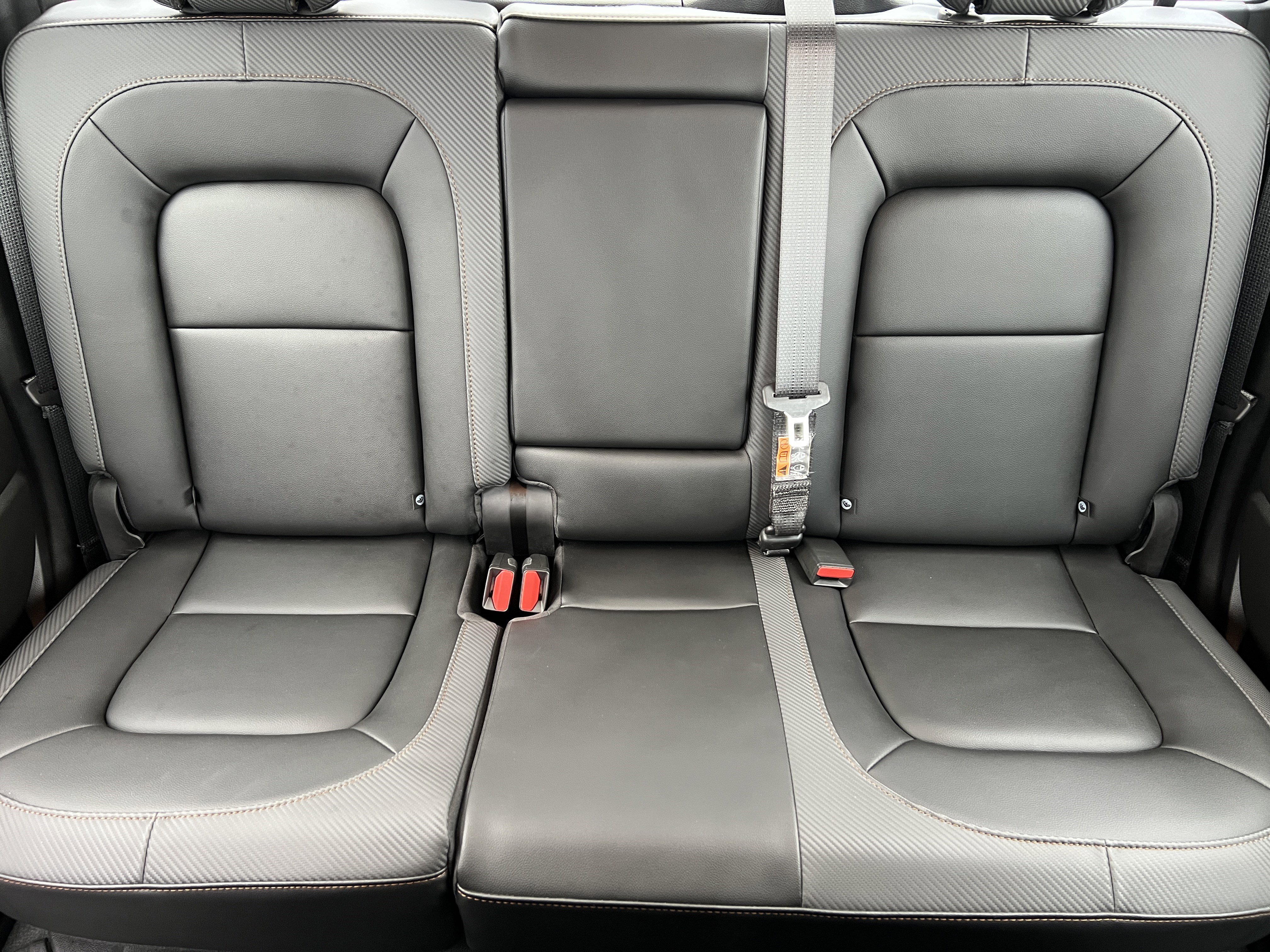 Used 2022 GMC Canyon AT4 image 15